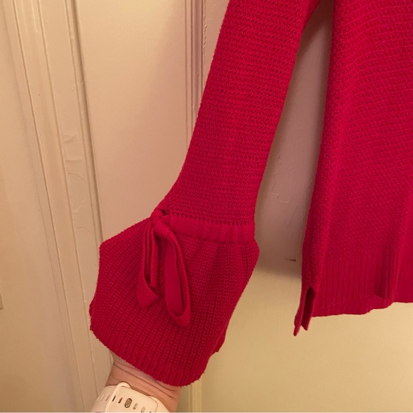 Ann Taylor LOFT Red Bell Sleeve Sweater - size M - NWOT - Picture 4 of 6